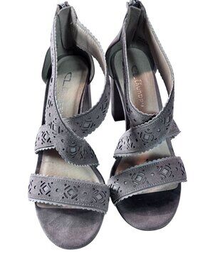 CL Laundry Grey Faux Suede Laser Cut Block Heel Sandals Women's Size 9M